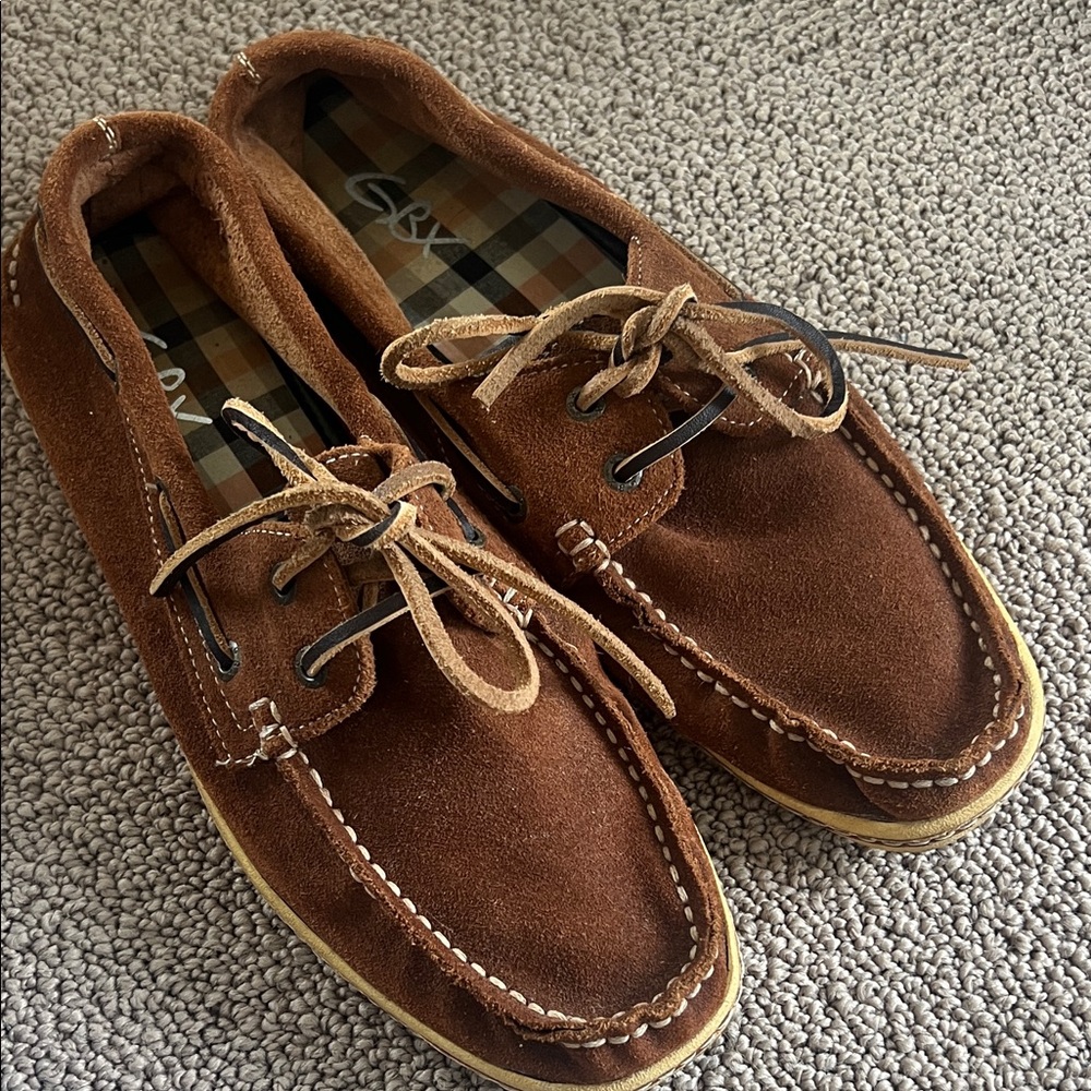 GBX men’s brown suede shoes 9.5M